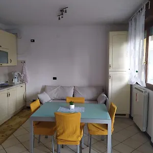 https://bilocale-con-giardino.it-lombardy.com