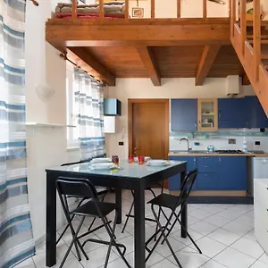 https://sofia-livorno.it-tuscanyhotel.com